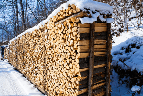 хранение дров зимой